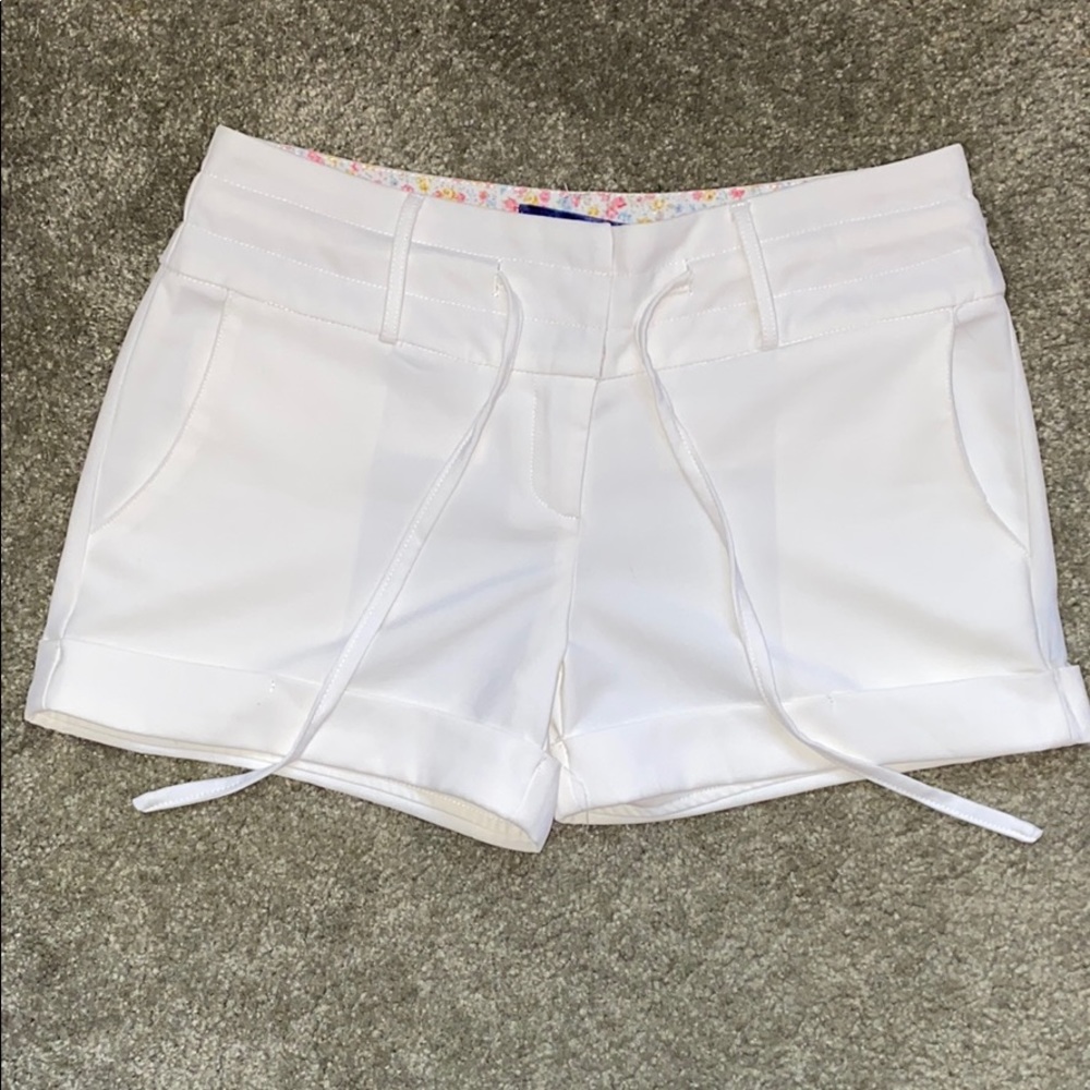 Blue Rain Cuffed Shorts. Sz M
